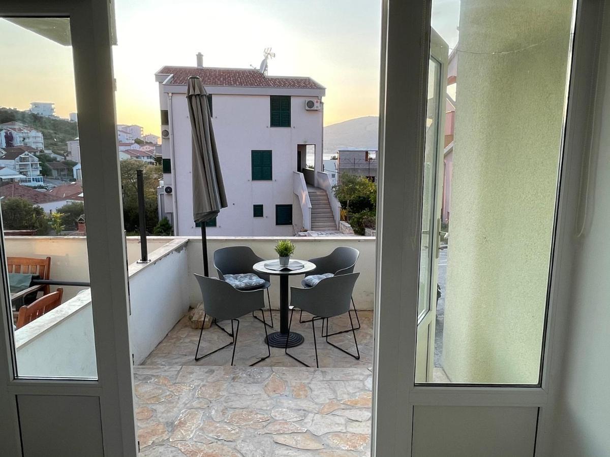 Apartments Luce Trogir Buitenkant foto