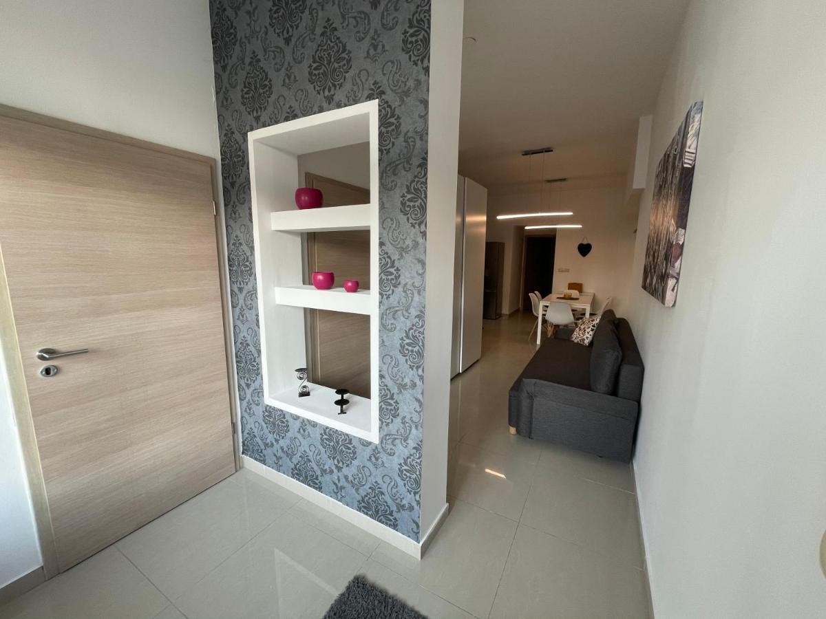 Apartments Luce Trogir Buitenkant foto